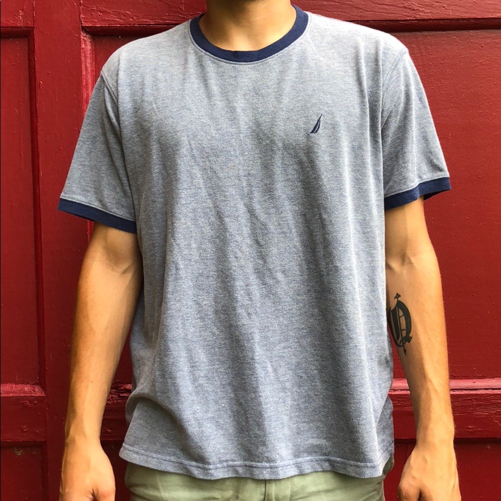 Men's blue Nautica T-shirt